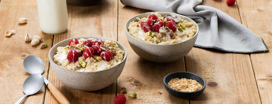 CINNAMON SPICED QUINOA BREAKFAST BOWL