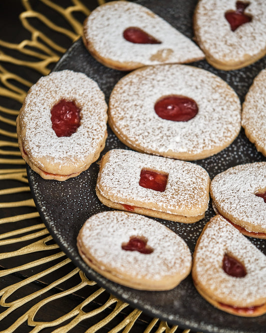 GINGER SPICED LINZER COOKIES