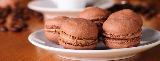 FRENCH MACARONS WITH COFFEE CREAM