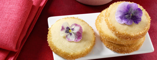 SHORTBREAD COOKIES WITH CANDIED FLOWERS