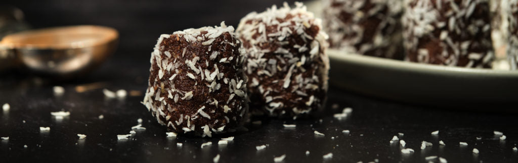 CHOCOLATE COCONUT AGAVE ENERGY BITES